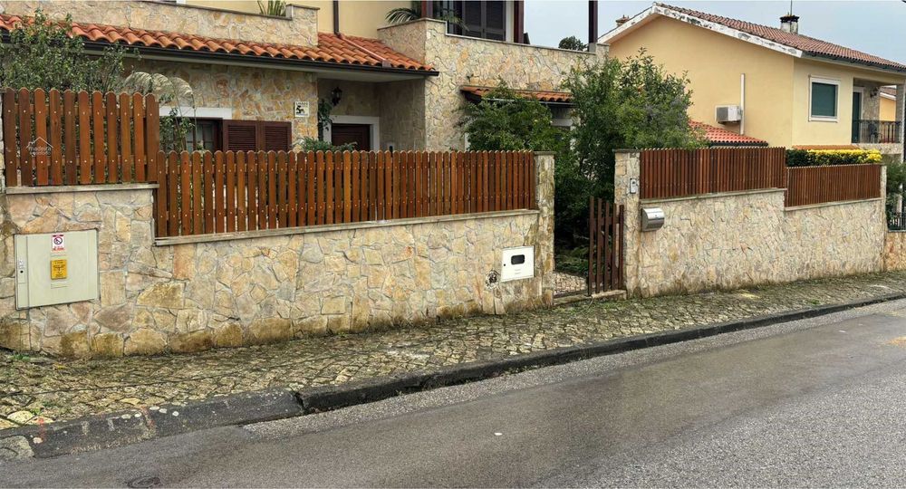 Vedações / Gradeamento - Madeira&Conforto - ved.1