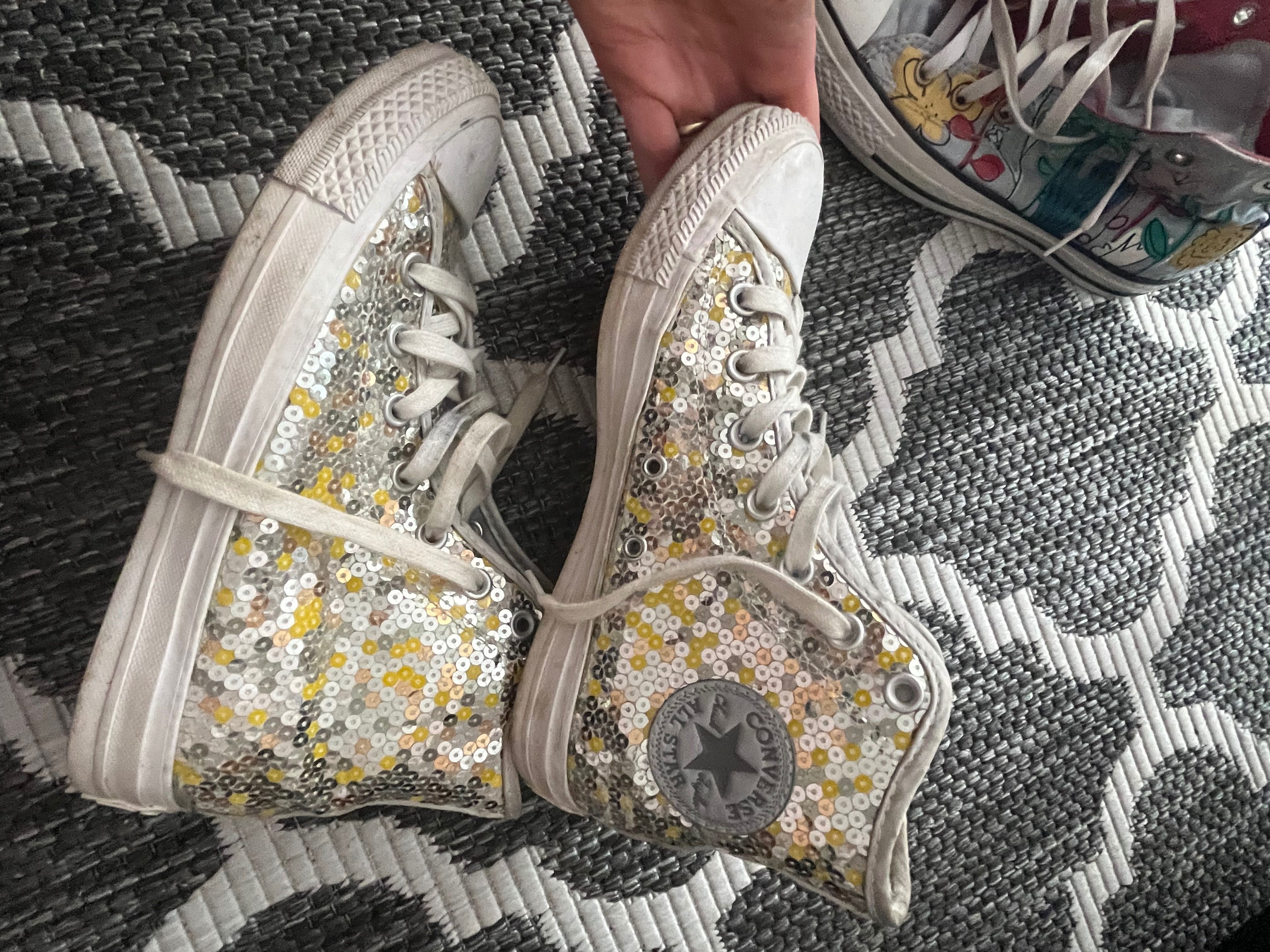 Converse w cekiny discount