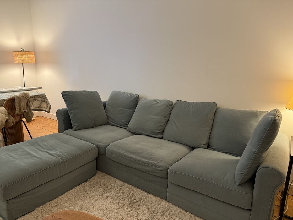 Sofá cama IKEA com chaise loungue