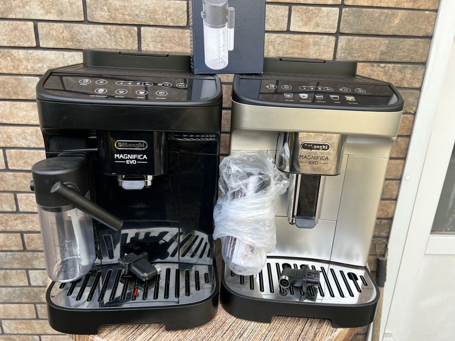 Кофемашина DeLonghi MAGNIFICA