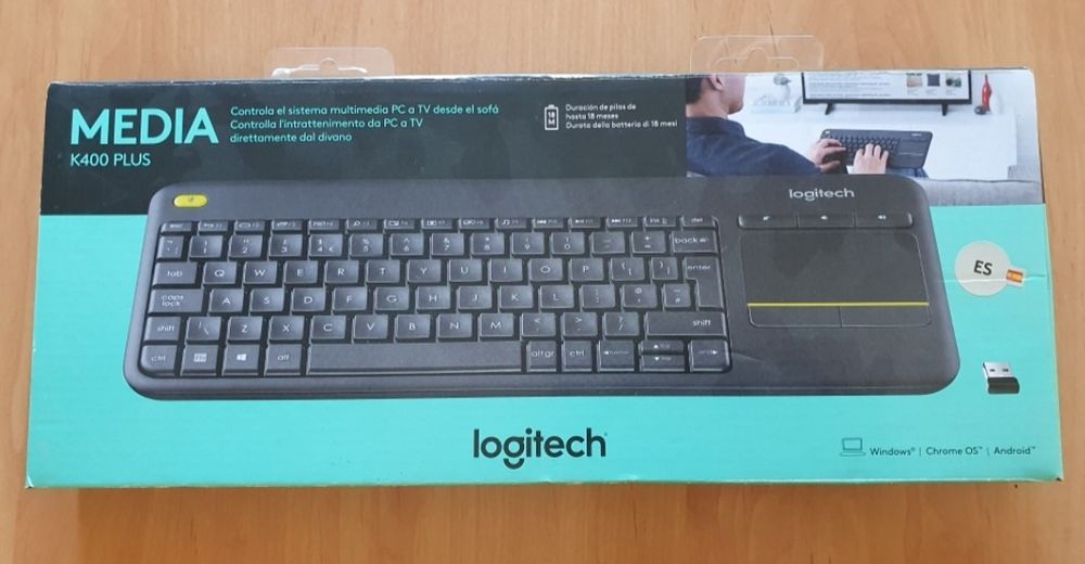 Teclado Logitech com touch