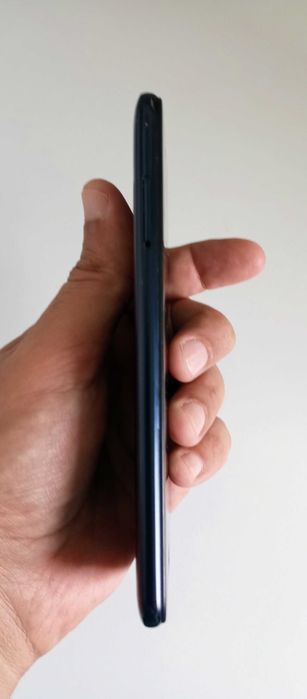 Smartphone ASUS ZenFone 4 Max Dual Sim.