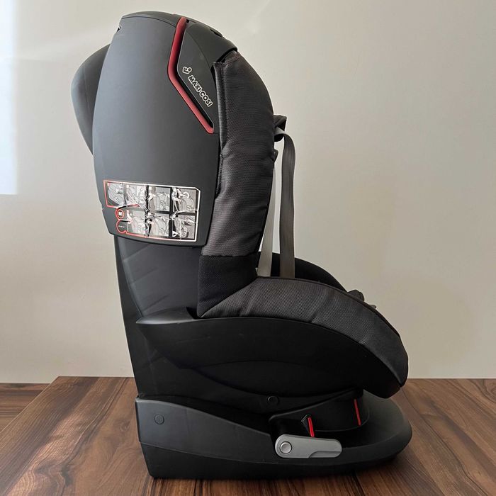 Cadeira Auto grupo 1, dos 9 aos 18 Kg, Maxi Cosi Tobi, Preto