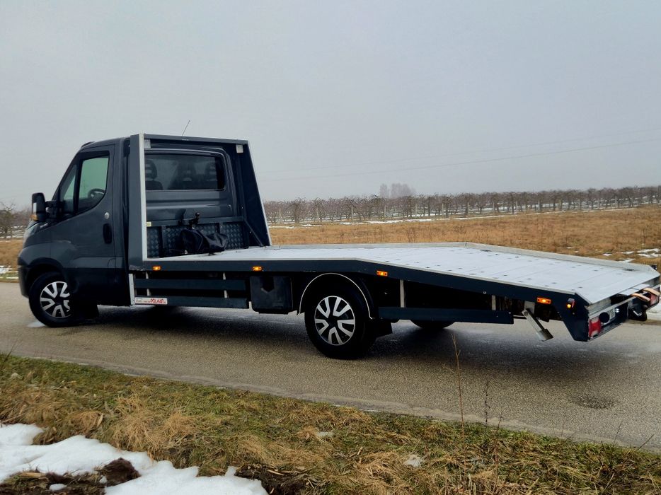 Iveco 35s18 3.0 180KM_Polmar_Fabryczna autolaweta_Po serwisie_Salon PL