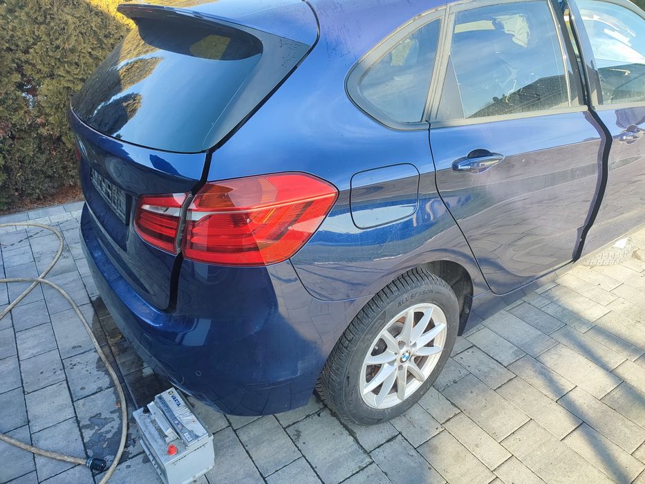 Sprzedam części do BMW 218D Active Tourer 2015r