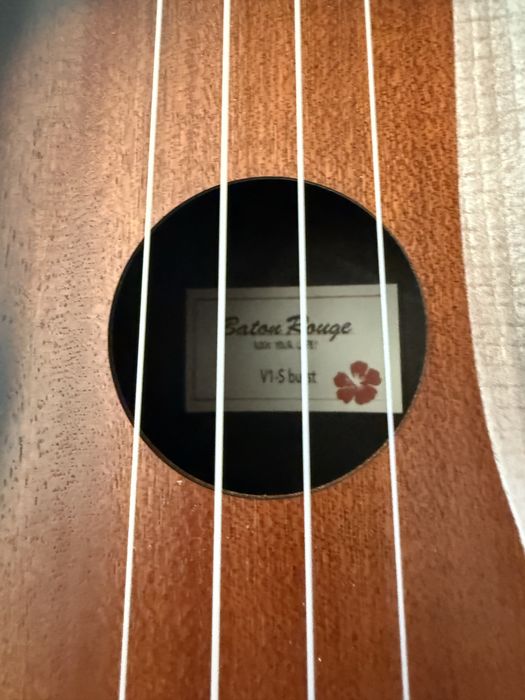 Nieuzywane ukulele