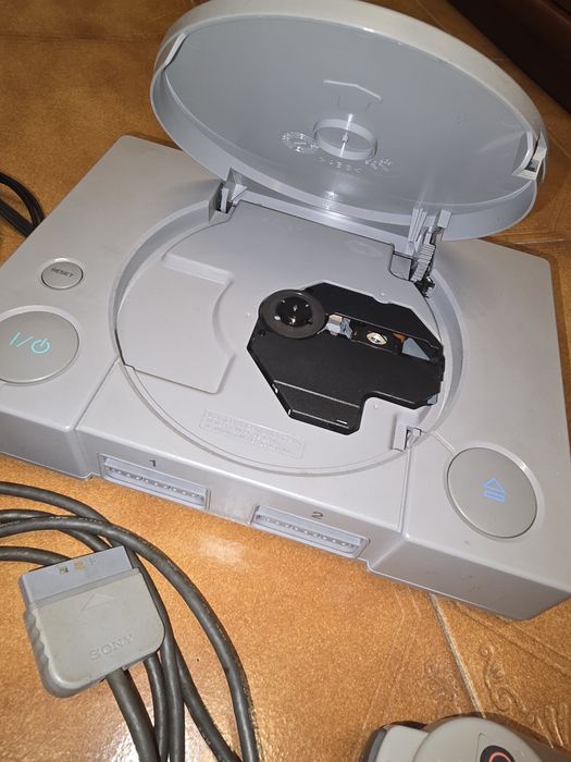 Ps1 em otimo estado