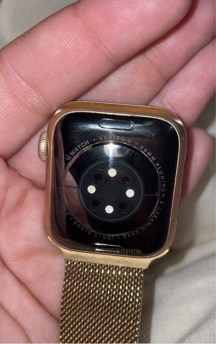 Iphone 11 64gr + apple watch serie 6 rose gold