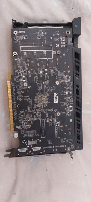 Відеокарта Sapphire AMD Radeon RX 470 Nitro OC 4GB GDDR5
Повернутись н