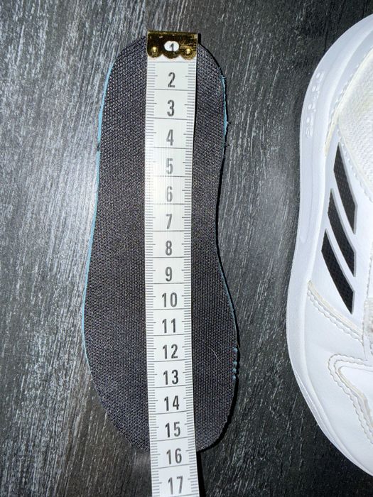 Шкіряні кросівки adidas tensaur c, оригінал, р-р 25, уст 15.5 см