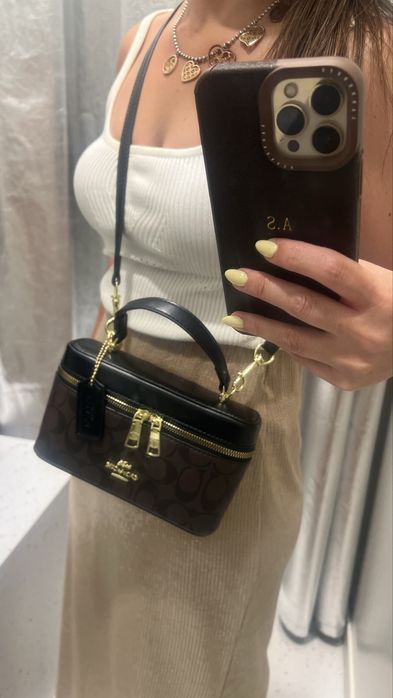Mala coach nova