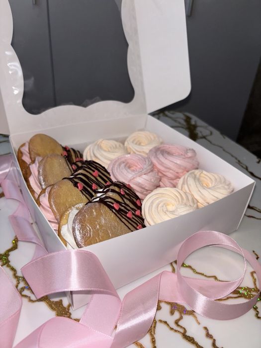 Солодкі різдвяні бокси