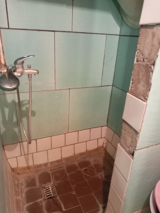 Продам гарну  кімнату з ремонтом та меблями!Світло не відключають!