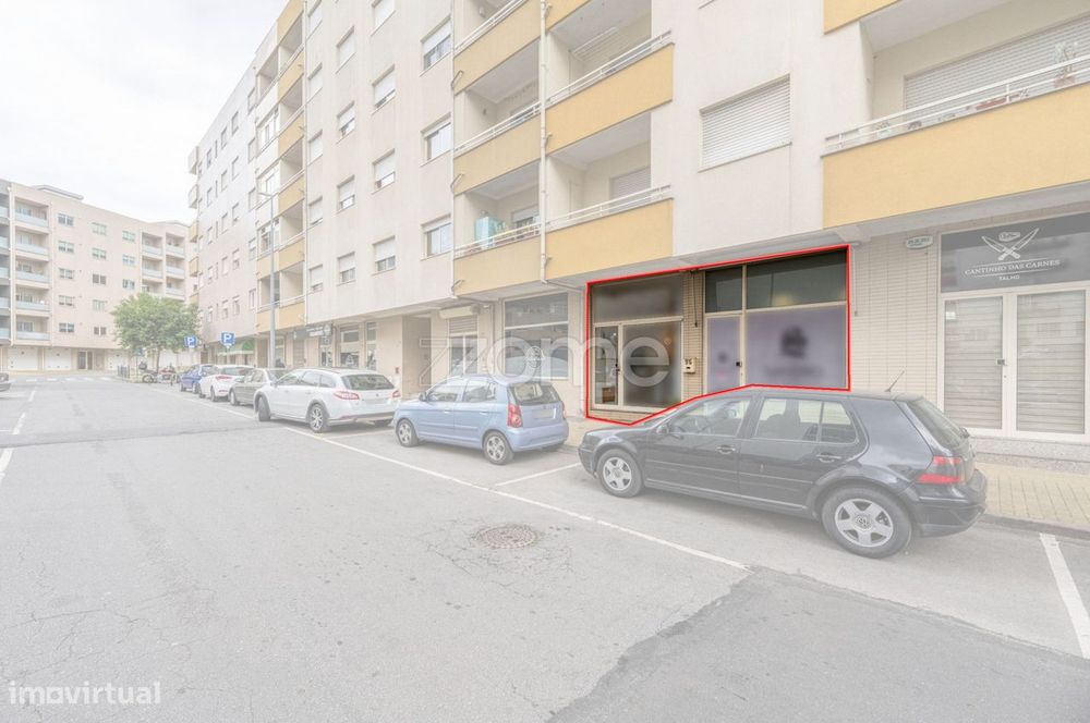 Espaço Comercial Versátil Com Possibilidade Para Habitação