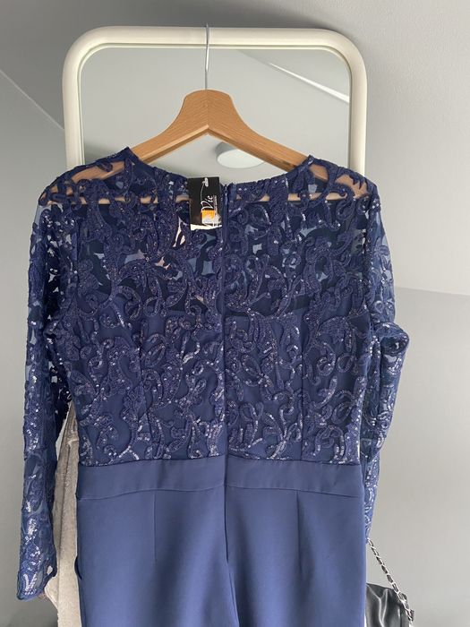 Kombinezon granatowy cekiny M nowy