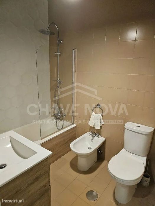 Apartamento T1 com terraço de 35 m2 em Leça da Palmeira