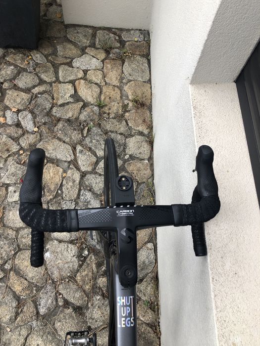 Bicicleta de estrada Scott adictt full carbono