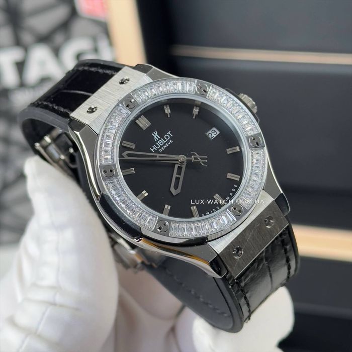 Крутые женские часы Hublot Classic Fusion
