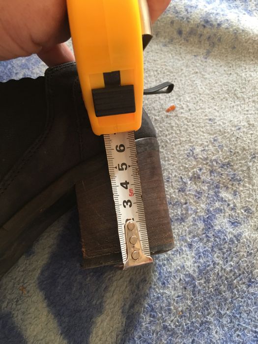 Ботільйони жіночі, 37 розмір, натуральна шкіра, гарний стан