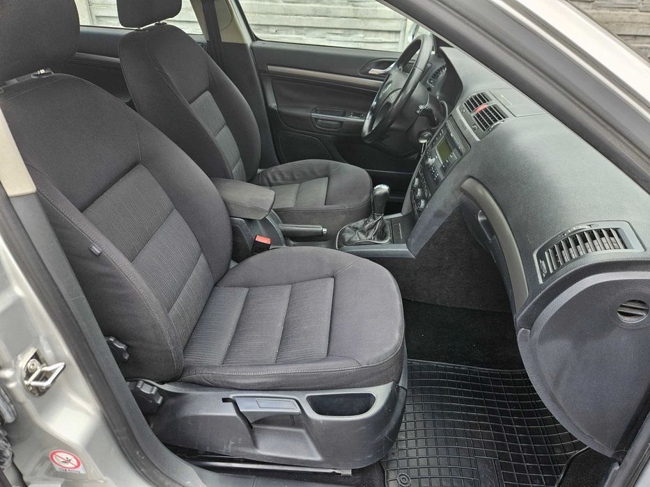 Skoda Octavia Elegance 1.6 MPI. Po Dużym Serwisie !!!