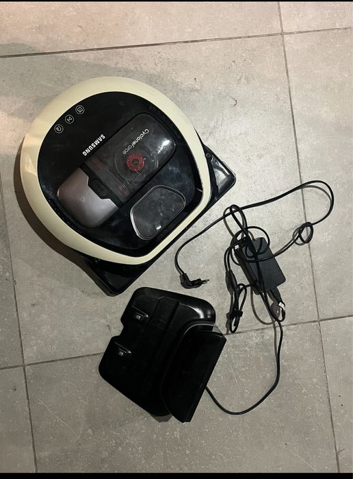 Срочно Робот Пылесос Дешево