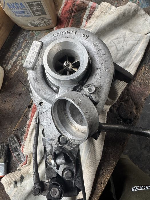 Турбіна 2.2 ,з актуатором