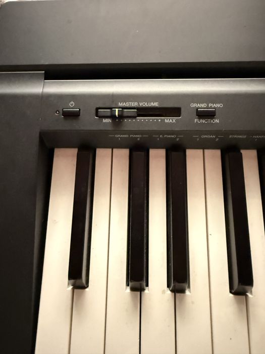 Piano digital yamaha P 45