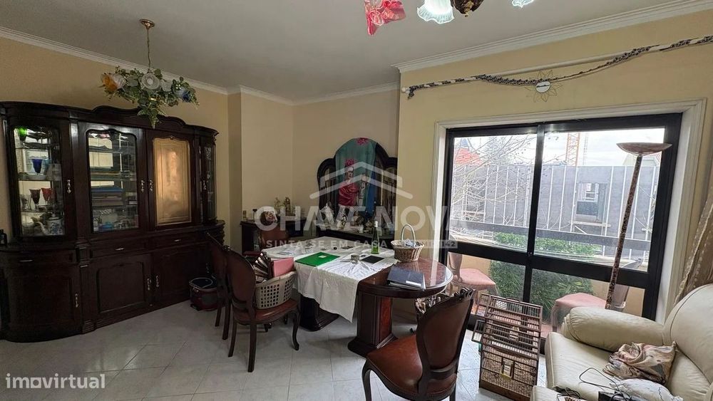 Apartamento T3 no centro de Espinho com garagem box