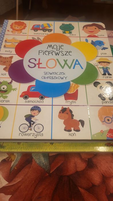 Książeczka dla dziecka. Bar