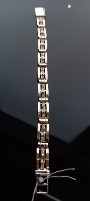 Браслет серебряный со вставками золота и фианитами. Новый. ОБМЕН.