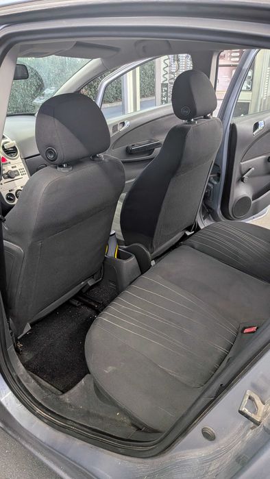 Opel corsa D 1.2 enjoy