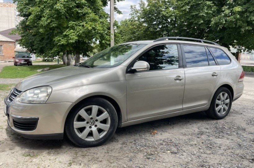 Продам Volkswagen Golf 5