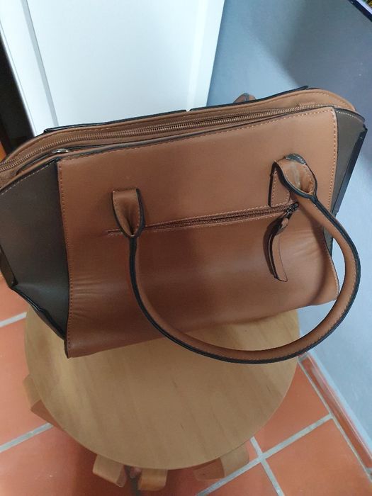 Sapatos e bolsas