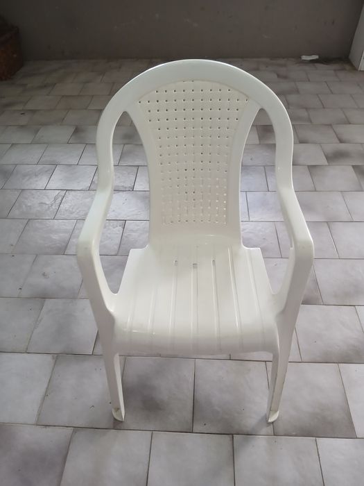 Cadeira jardim plástico