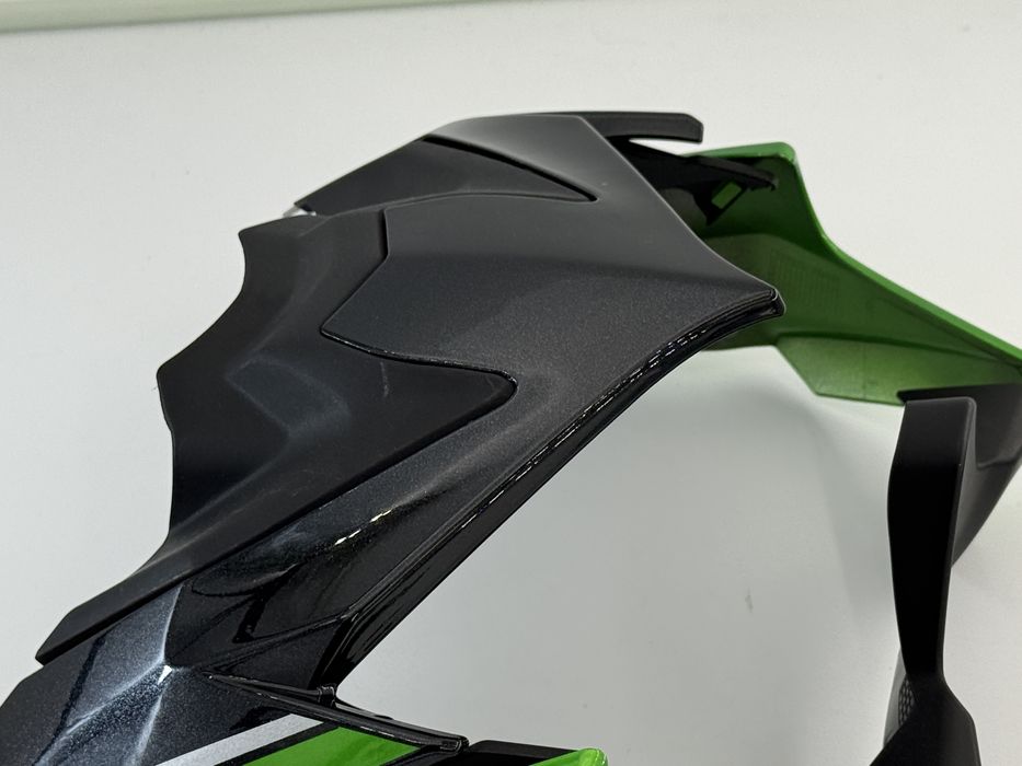 Kawasaki Z900SE czasza czacha owiewka komplet