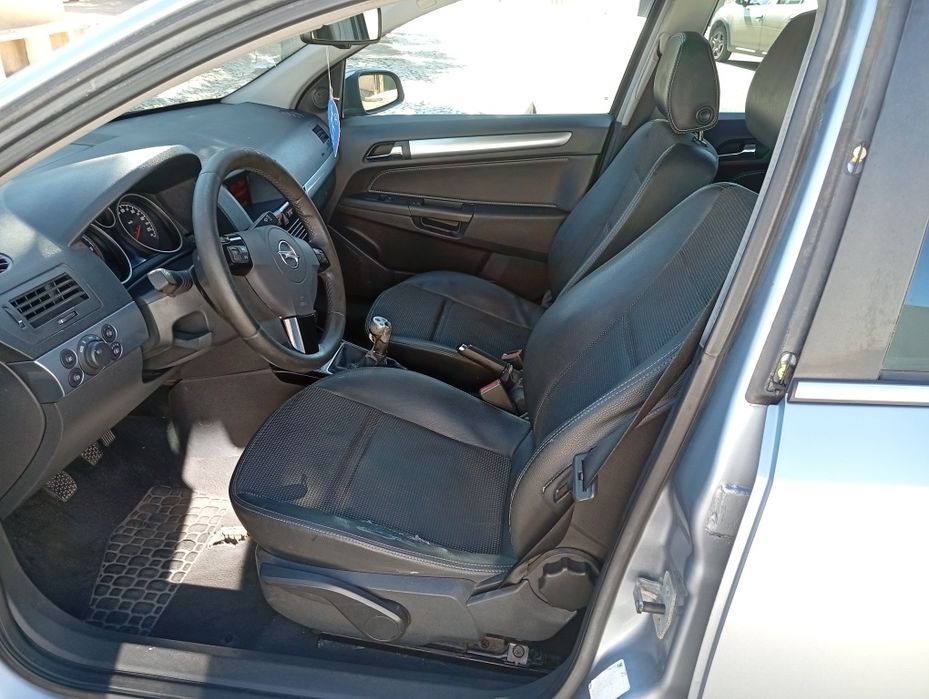 Opel Astra — fotografia 5