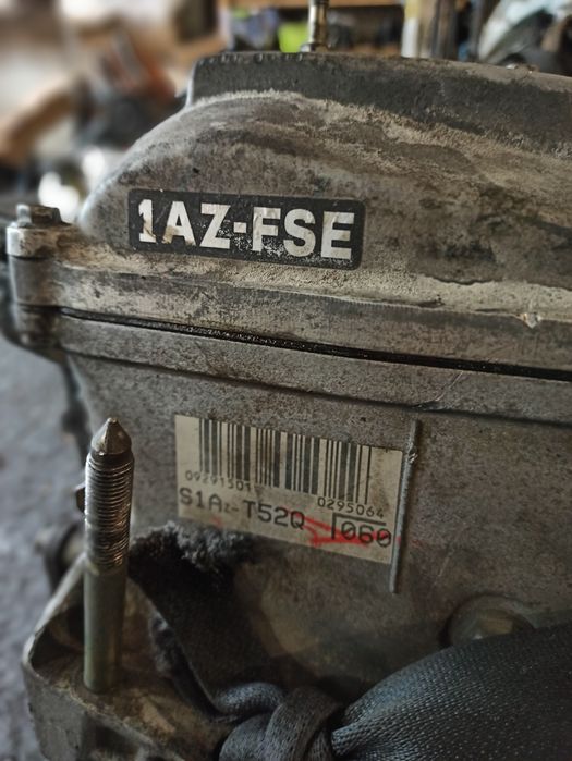 Двигун мотор двигатель 1AZ-FSE 2.0i Toyota Avensis T25 rav4 verso