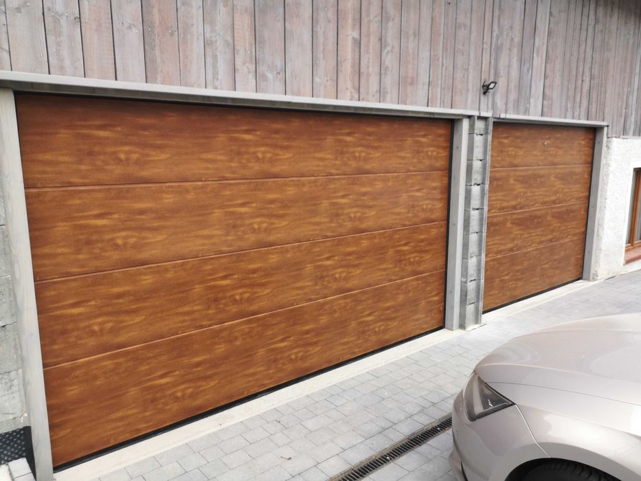 Brama FAKRO Winchester 3000x2125 z napędem garażowa segmentow