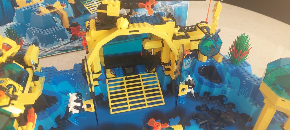 LEGO Neptune Discovery Lab 6195