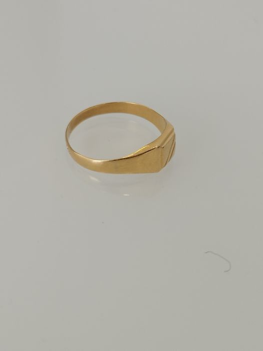 Anel em ouro de 19,2kt