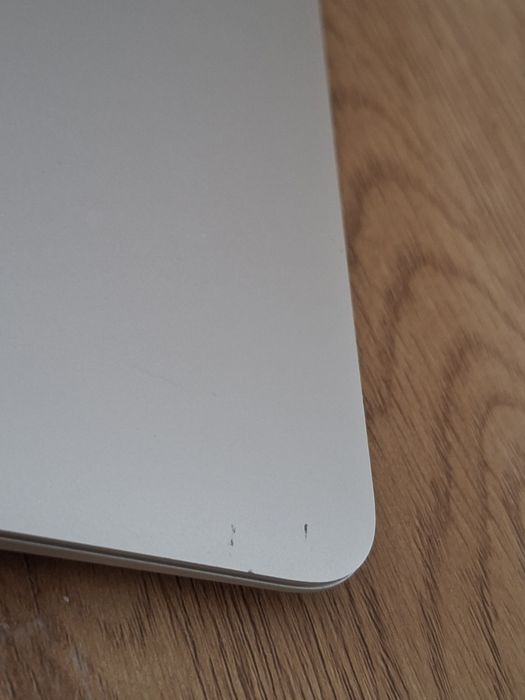 MacBook Air 13" 2017  i5  8 GB RAM 128 GB SSD  Oryginalne pudełko