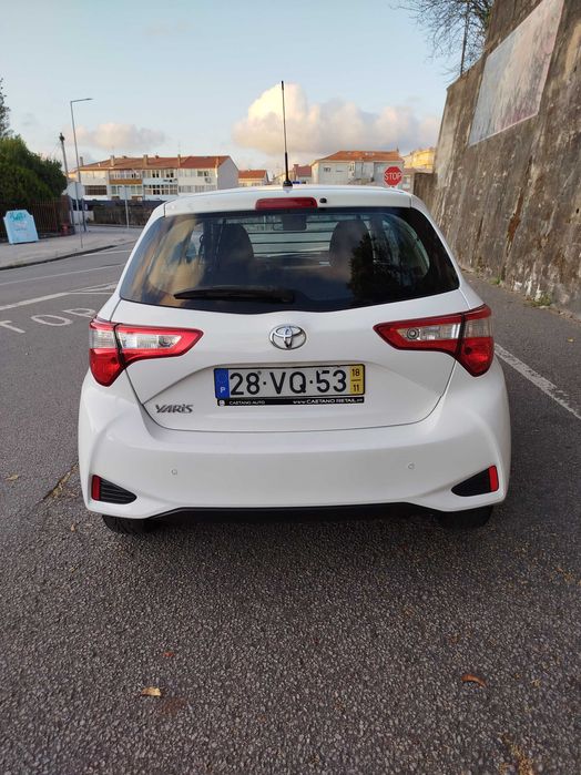 Toyota Yaris 1.4 D4D 90 CV Deduz IVA 11/2018