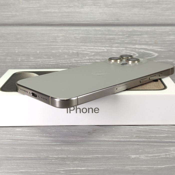 iPhone 15 Pro Max 256GB Natural Titanium | Гарний стан | Рідна коробка