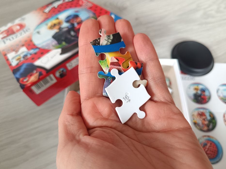 Puzzle 3D Miraculous biedronka i czarny kot Ravensburger 73 elementy