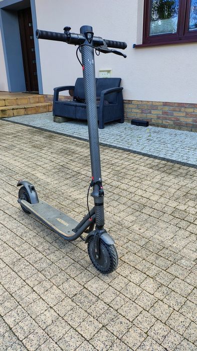 Hulajnoga Virion uszkodzona