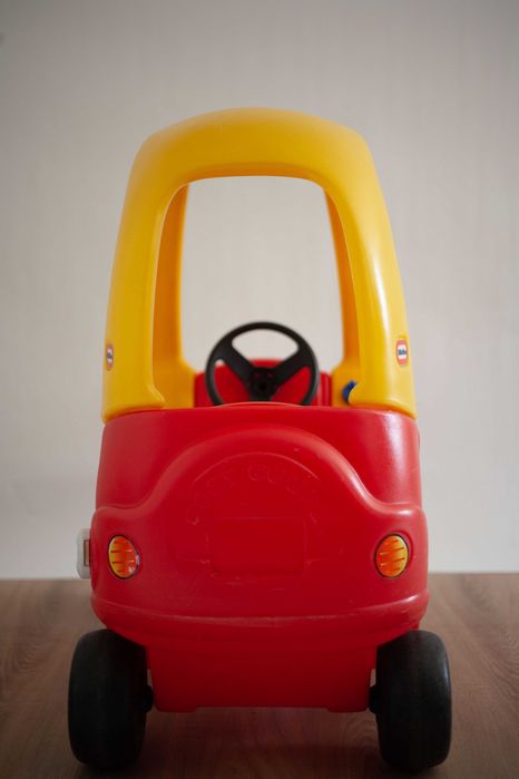 Cozy coupe- Carrinho para crianças