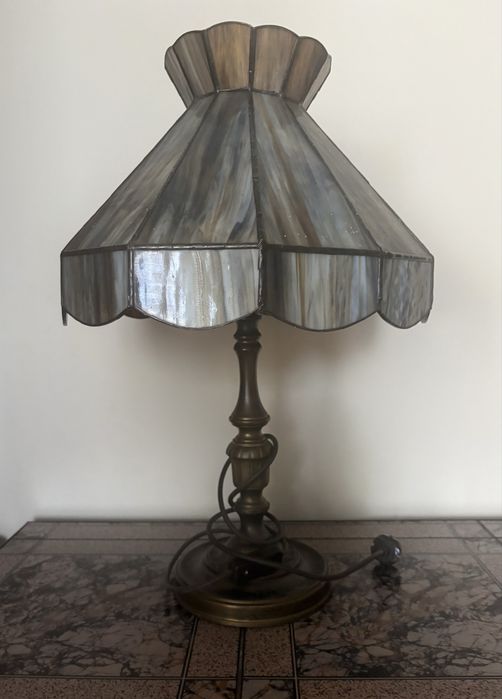 Lampa w stylu Tiffany