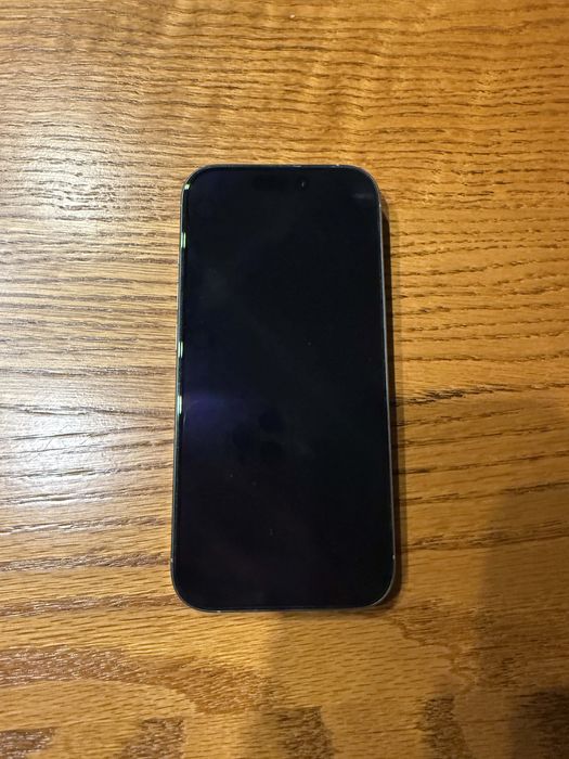 Apple iPhone 16 Pro