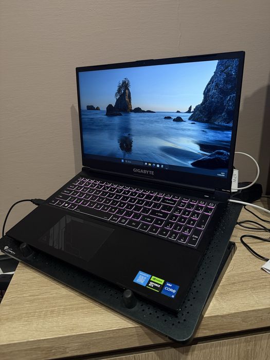Gigabyte G5 KF / i5-12500H / RTX 4060 / RAM 32GB / SSD 512 GB