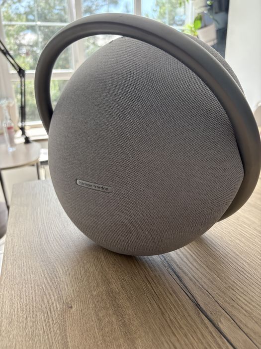 Продам Harman Kardon Onyx Studio 7